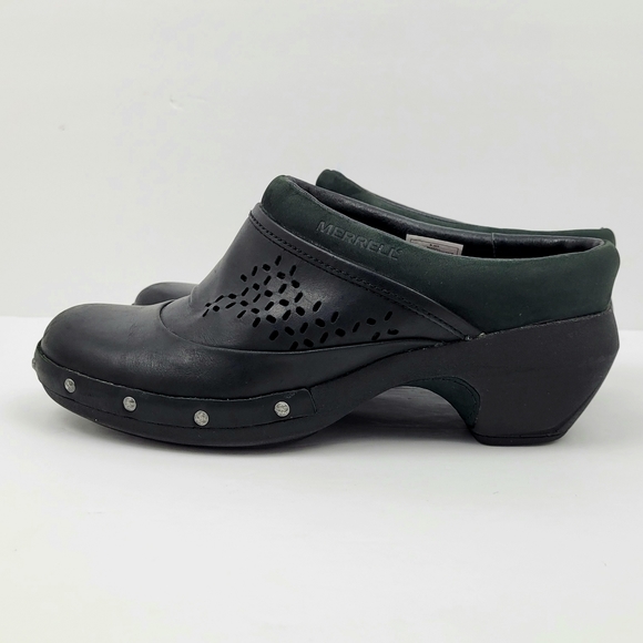 Merrell Studded Leather Clogs - Picture 3 of 11